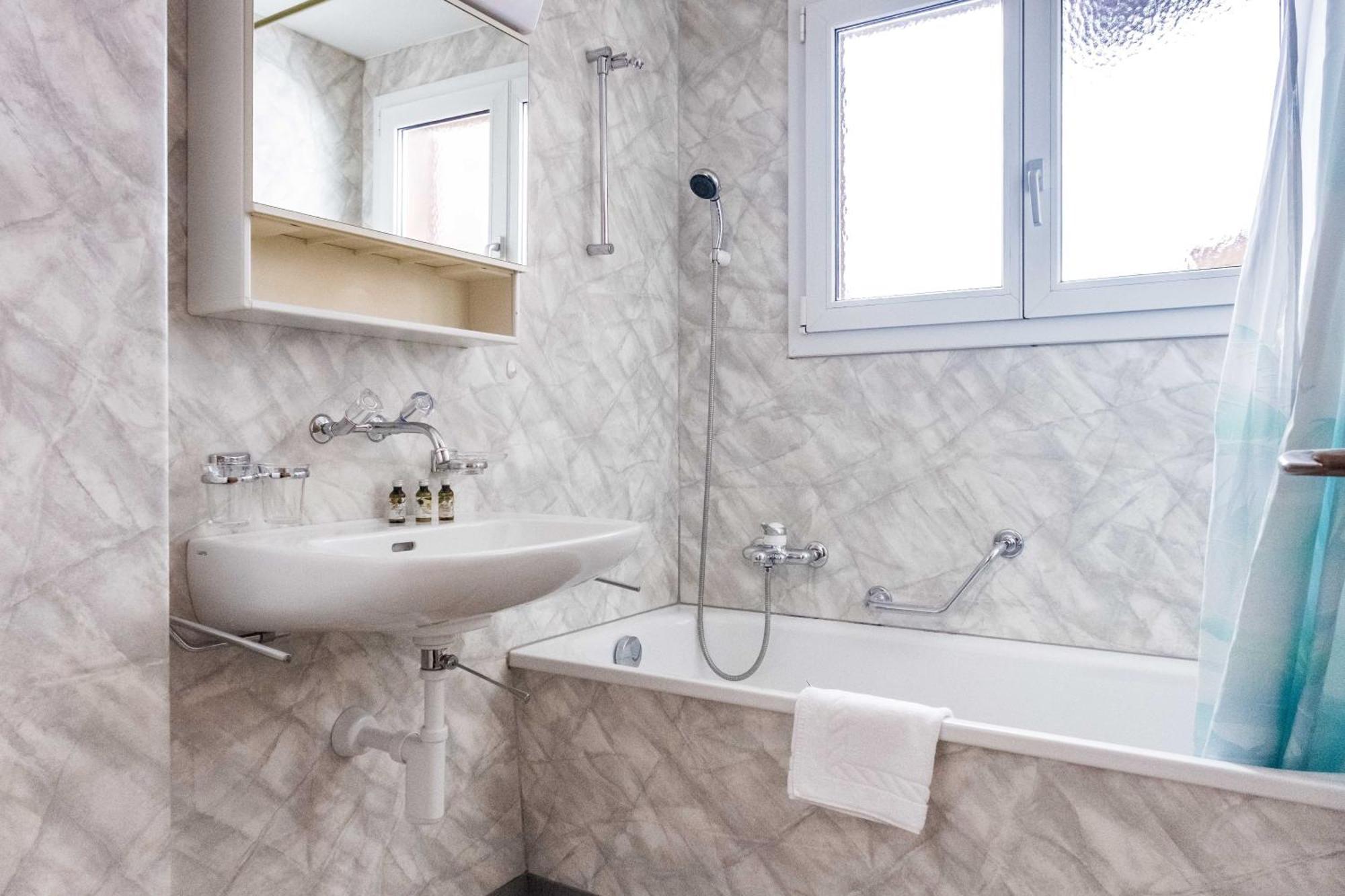 Apartment Obem Doregade - Griwa Rent Ag グリンデルヴァルト エクステリア 写真